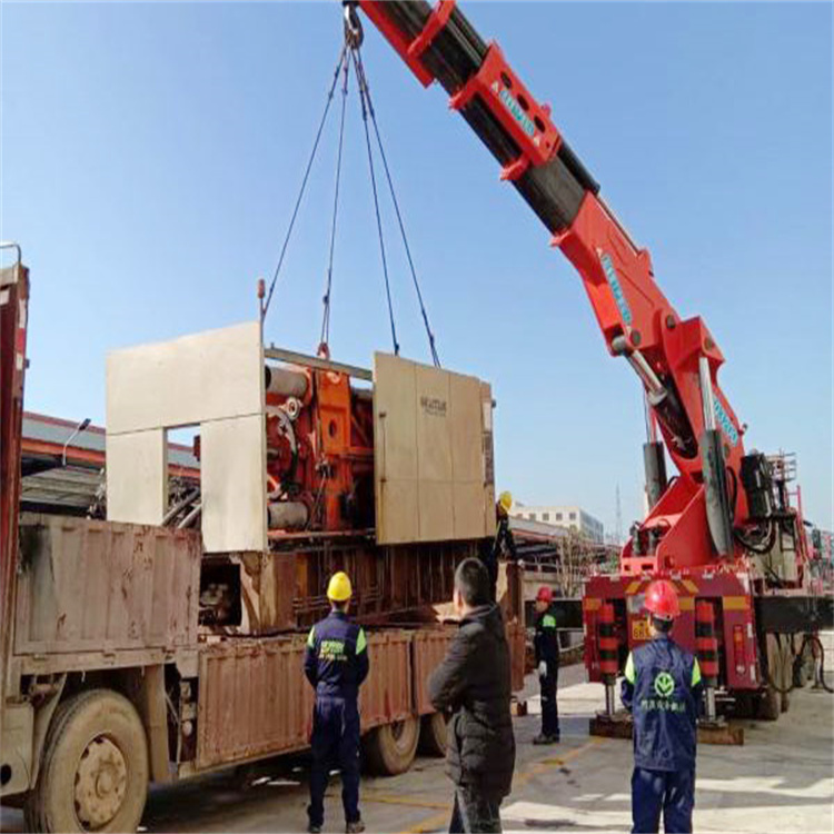 旺苍折臂随车吊出租