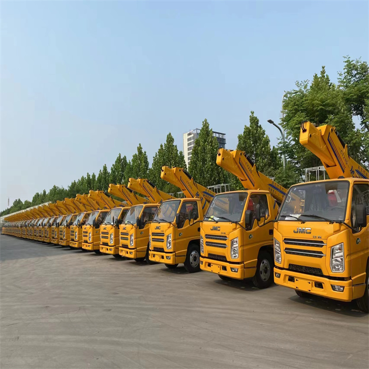 旺苍路灯车高空作业车出租|市政维修|广告安装