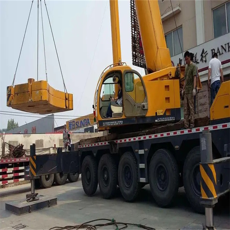 旺苍吊车怎么吊玻璃